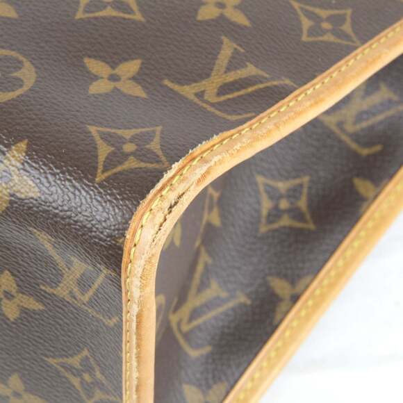 LOUIS VUITTON Brown Monogram Canvas Bag - Picture 4 of 10
